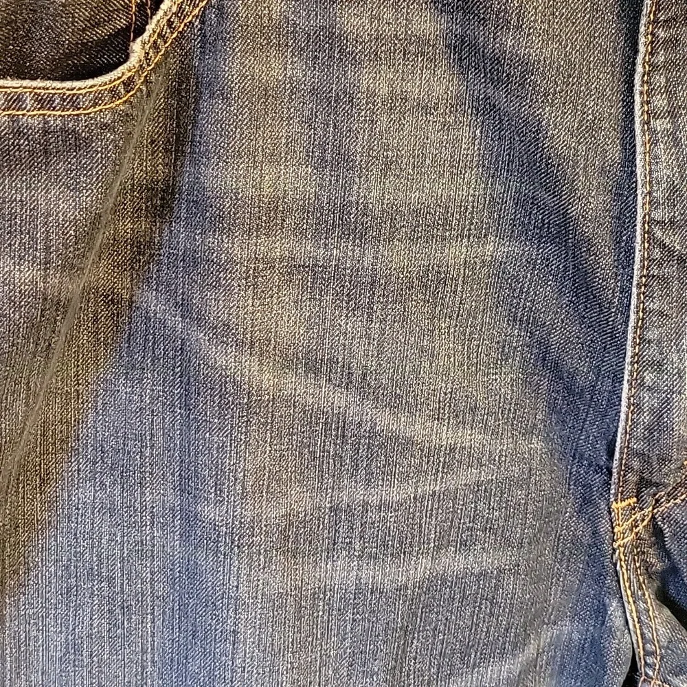 Levis 550 Mens Distressed Blue Denim vintage Jeans Never Worn Waist 44